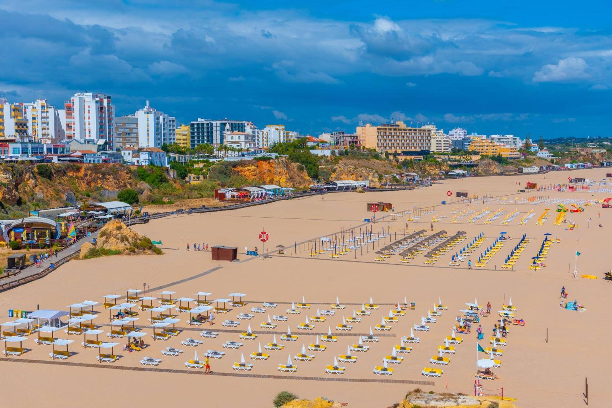 Bnb Homes Praia Da Rocha Beach Bright Apartment 50 M Away From The Ocean Portimao Bagian luar foto
